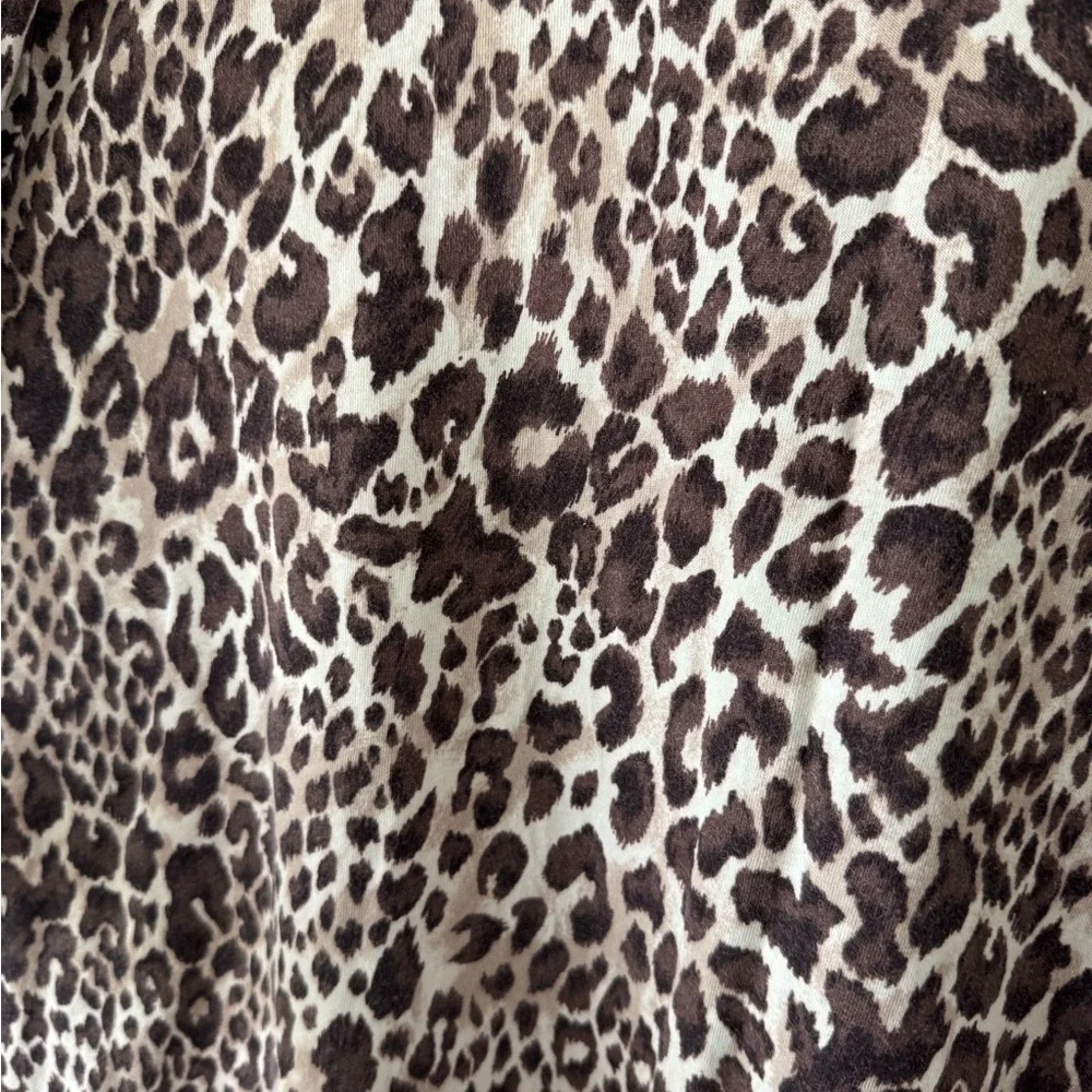 Catherine’s Leopard Print Women's Top - Size 3X or 26/28W - Great Condition! - Picture 3 of 7